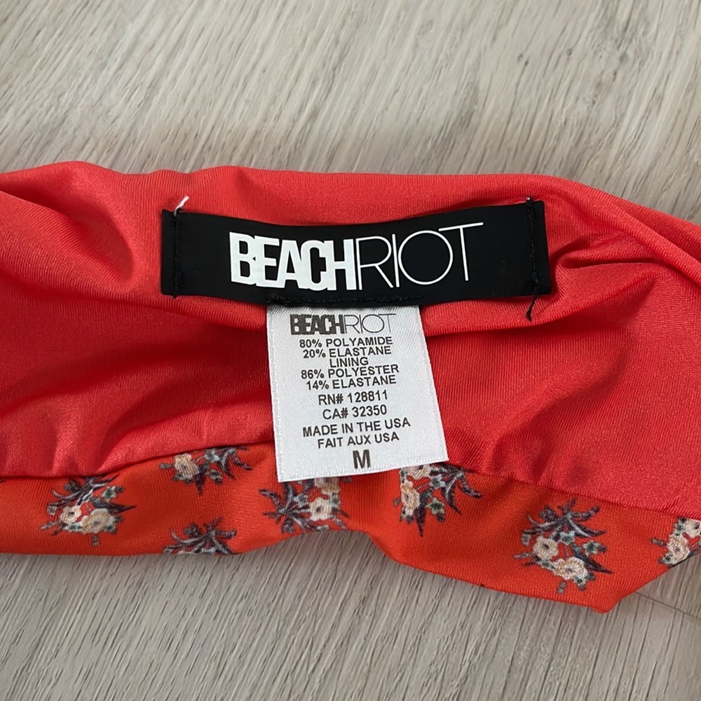 Beach Riot Floral Bikini Top - Picture 4 of 4